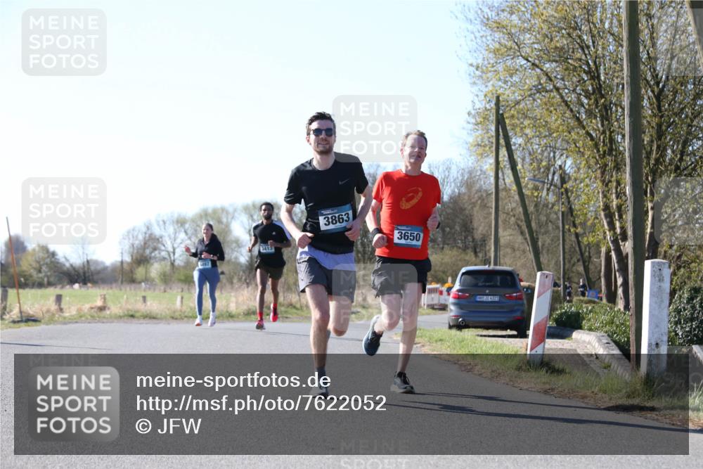 06.04.2025 - 44. Internationalen Wilhelmsburger Insellauf Jannik Wohlers http://msf.ph/oto/7622052 06.04.2025 10:17:35 Laufen 497, 3413, 3863, 3650, 431, 4323 meine-sportfotos.de