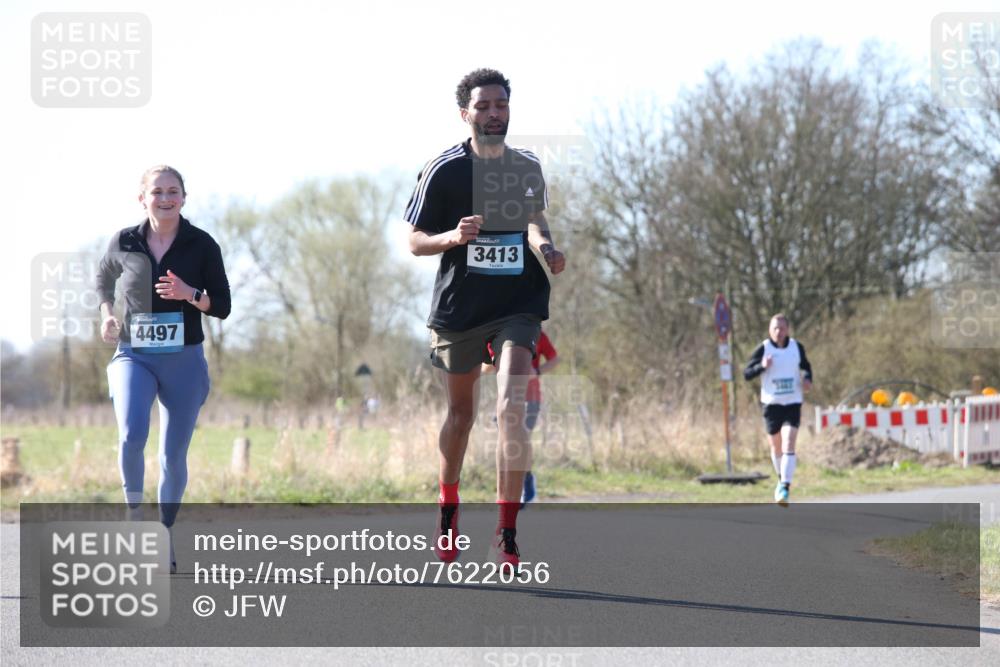 06.04.2025 - 44. Internationalen Wilhelmsburger Insellauf Jannik Wohlers http://msf.ph/oto/7622056 06.04.2025 10:17:37 Laufen 4497, 3413 meine-sportfotos.de