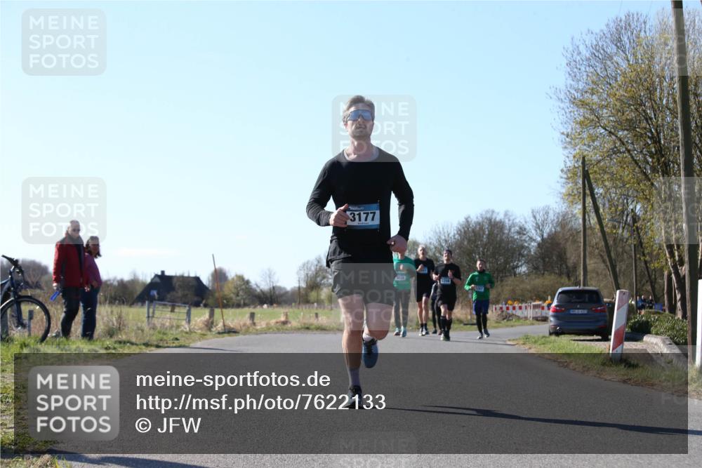 06.04.2025 - 44. Internationalen Wilhelmsburger Insellauf Jannik Wohlers http://msf.ph/oto/7622133 06.04.2025 10:18:09 Laufen 3177, 3826, 3356, 31, 4923 meine-sportfotos.de