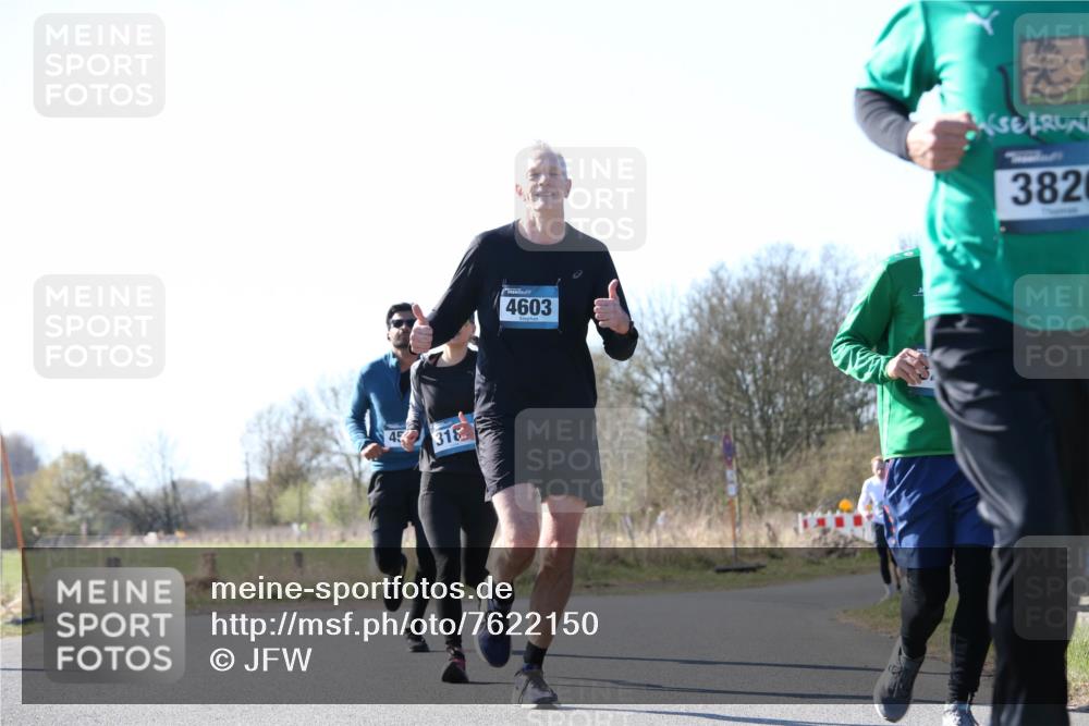 06.04.2025 - 44. Internationalen Wilhelmsburger Insellauf Jannik Wohlers http://msf.ph/oto/7622150 06.04.2025 10:18:15 Laufen 45, 318, 4603, 382 meine-sportfotos.de