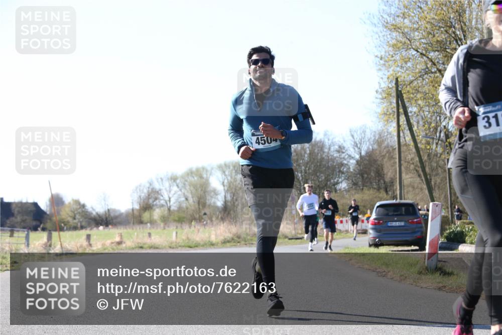 06.04.2025 - 44. Internationalen Wilhelmsburger Insellauf Jannik Wohlers http://msf.ph/oto/7622163 06.04.2025 10:18:18 Laufen 4504, 14446, 31, 4323, 31 meine-sportfotos.de