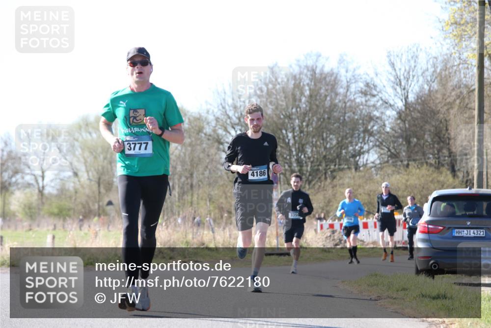 06.04.2025 - 44. Internationalen Wilhelmsburger Insellauf Jannik Wohlers http://msf.ph/oto/7622180 06.04.2025 10:18:28 Laufen 3777, 4186, 335, 4321 meine-sportfotos.de