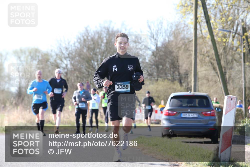 06.04.2025 - 44. Internationalen Wilhelmsburger Insellauf Jannik Wohlers http://msf.ph/oto/7622186 06.04.2025 10:18:35 Laufen 3114, 14, 3359, 31, 4321 meine-sportfotos.de