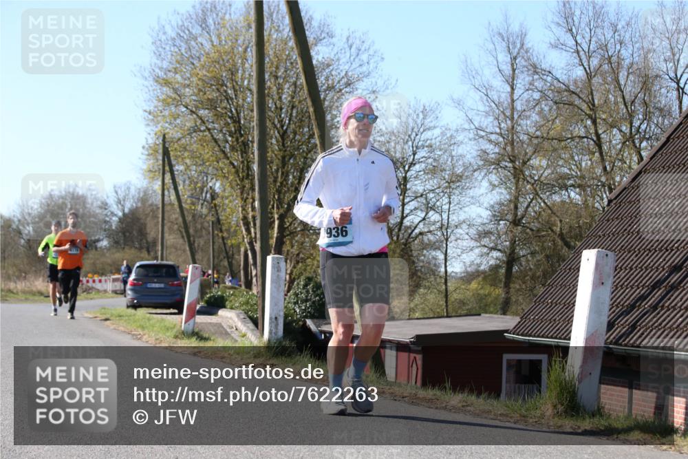 06.04.2025 - 44. Internationalen Wilhelmsburger Insellauf Jannik Wohlers http://msf.ph/oto/7622263 06.04.2025 10:19:38 Laufen 936 meine-sportfotos.de