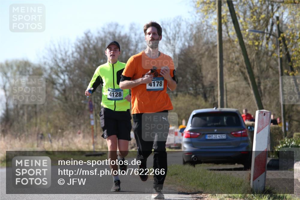 06.04.2025 - 44. Internationalen Wilhelmsburger Insellauf Jannik Wohlers http://msf.ph/oto/7622266 06.04.2025 10:19:40 Laufen 4128, 4178, 31, 4321 meine-sportfotos.de