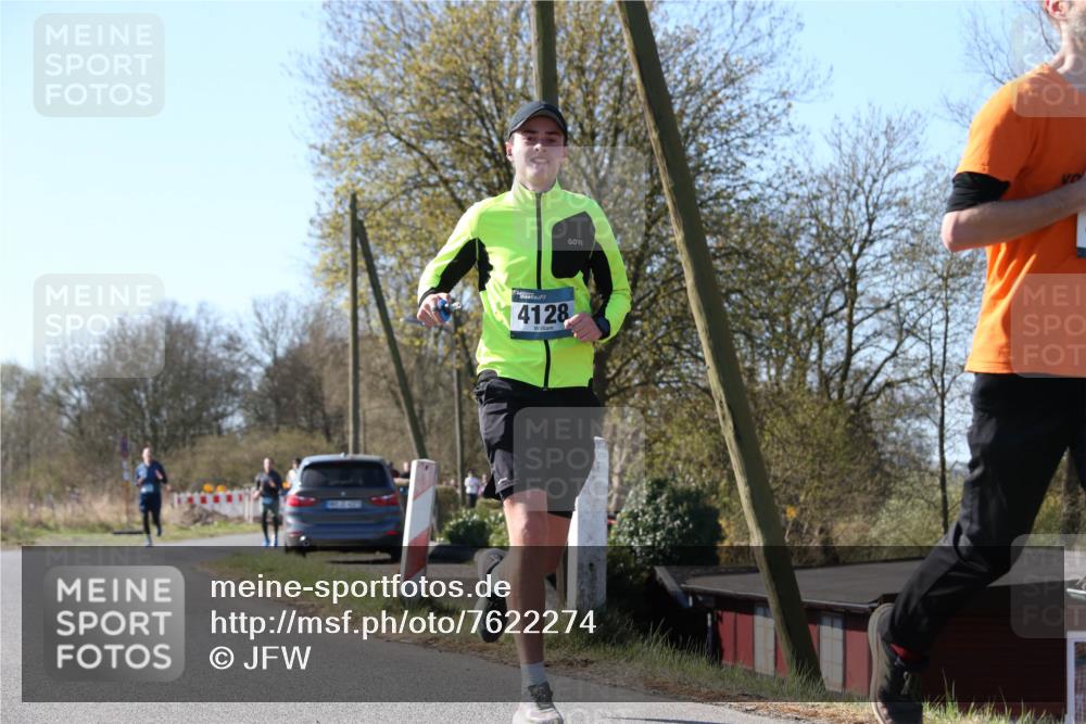 06.04.2025 - 44. Internationalen Wilhelmsburger Insellauf Jannik Wohlers http://msf.ph/oto/7622274 06.04.2025 10:19:43 Laufen 4128 meine-sportfotos.de