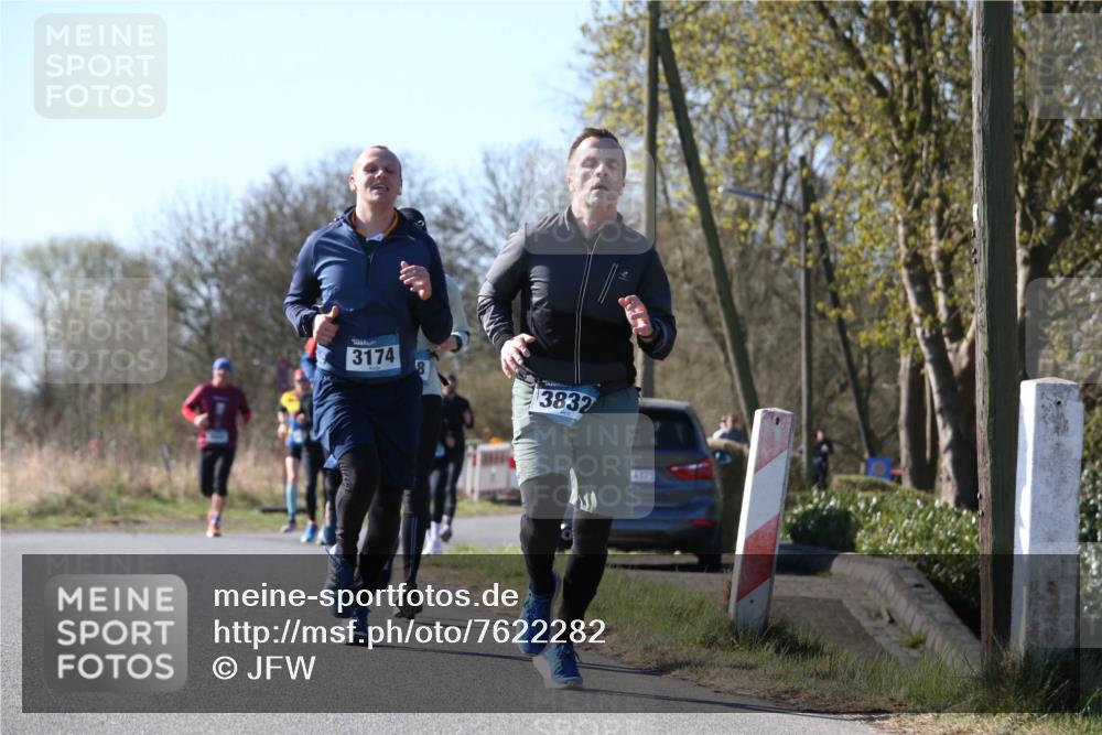 06.04.2025 - 44. Internationalen Wilhelmsburger Insellauf Jannik Wohlers http://msf.ph/oto/7622282 06.04.2025 10:19:55 Laufen 3174, 3832, 4223 meine-sportfotos.de