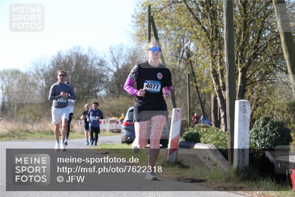 06.04.2025 - 44. Internationalen Wilhelmsburger Insellauf Jannik Wohlers http://msf.ph/oto/7622318 06.04.2025 10:20:12 Laufen 4129, 4077 meine-sportfotos.de