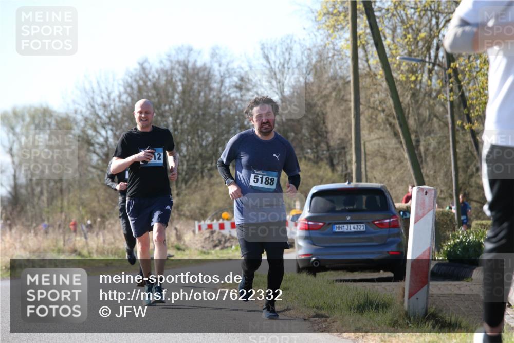 06.04.2025 - 44. Internationalen Wilhelmsburger Insellauf Jannik Wohlers http://msf.ph/oto/7622332 06.04.2025 10:20:19 Laufen 12, 5188, 4321 meine-sportfotos.de