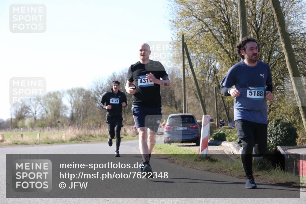 06.04.2025 - 44. Internationalen Wilhelmsburger Insellauf Jannik Wohlers http://msf.ph/oto/7622348 06.04.2025 10:20:22 Laufen 4124, 431, 31, 4323, 5188 meine-sportfotos.de