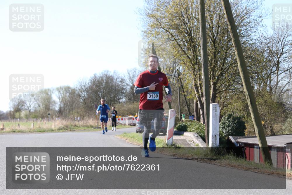 06.04.2025 - 44. Internationalen Wilhelmsburger Insellauf Jannik Wohlers http://msf.ph/oto/7622361 06.04.2025 10:20:38 Laufen 3139 meine-sportfotos.de
