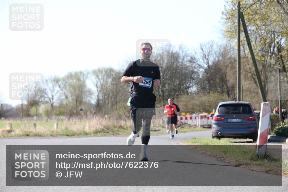 06.04.2025 - 44. Internationalen Wilhelmsburger Insellauf Jannik Wohlers http://msf.ph/oto/7622376 06.04.2025 10:20:49 Laufen 3295, 31, 4321 meine-sportfotos.de