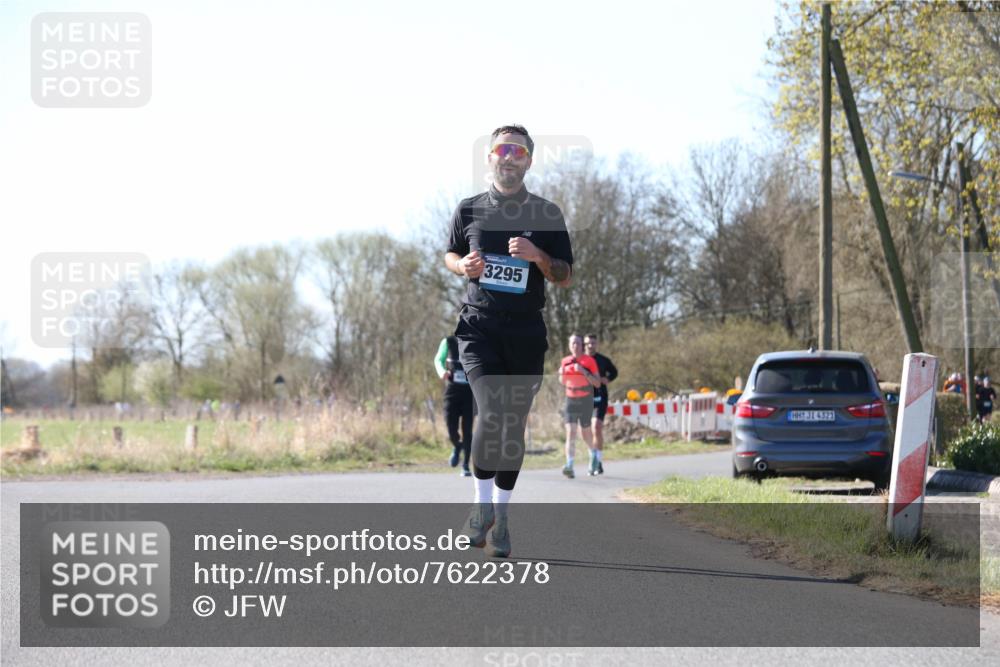 06.04.2025 - 44. Internationalen Wilhelmsburger Insellauf Jannik Wohlers http://msf.ph/oto/7622378 06.04.2025 10:20:50 Laufen 3295, 31, 4321 meine-sportfotos.de