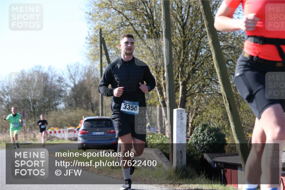 06.04.2025 - 44. Internationalen Wilhelmsburger Insellauf Jannik Wohlers http://msf.ph/oto/7622400 06.04.2025 10:21:02 Laufen 7, 3350 meine-sportfotos.de