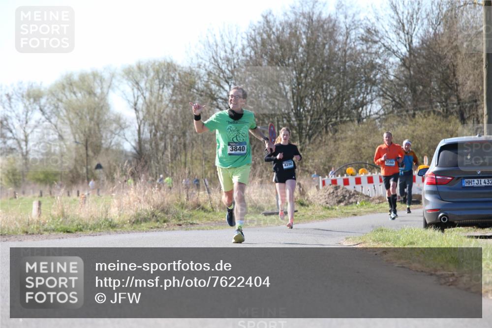 06.04.2025 - 44. Internationalen Wilhelmsburger Insellauf Jannik Wohlers http://msf.ph/oto/7622404 06.04.2025 10:21:04 Laufen 3840, 4290, 3580, 432 meine-sportfotos.de