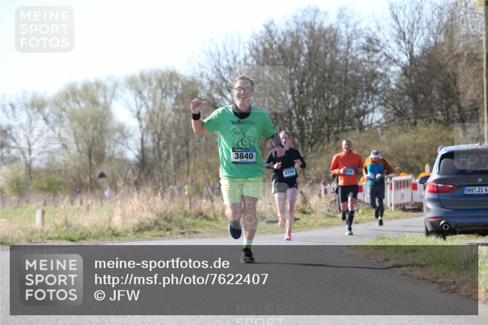 06.04.2025 - 44. Internationalen Wilhelmsburger Insellauf Jannik Wohlers http://msf.ph/oto/7622407 06.04.2025 10:21:05 Laufen 3840, 4290, 43 meine-sportfotos.de
