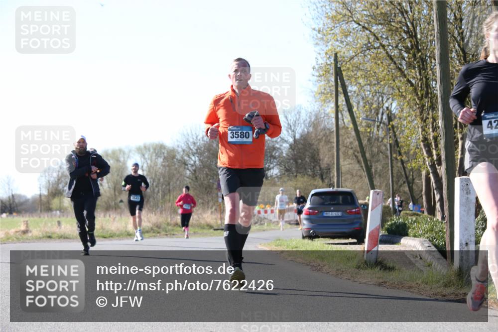 06.04.2025 - 44. Internationalen Wilhelmsburger Insellauf Jannik Wohlers http://msf.ph/oto/7622426 06.04.2025 10:21:16 Laufen 35806, 31, 4323, 42 meine-sportfotos.de