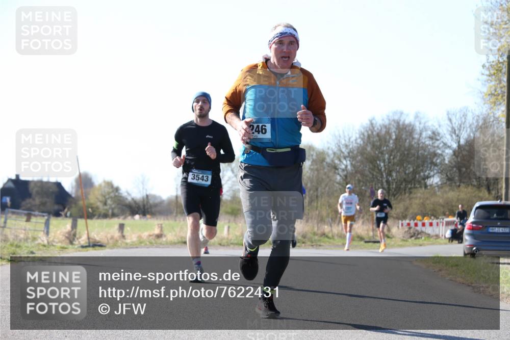 06.04.2025 - 44. Internationalen Wilhelmsburger Insellauf Jannik Wohlers http://msf.ph/oto/7622431 06.04.2025 10:21:21 Laufen 3543, 246, 8, 31, 4523 meine-sportfotos.de