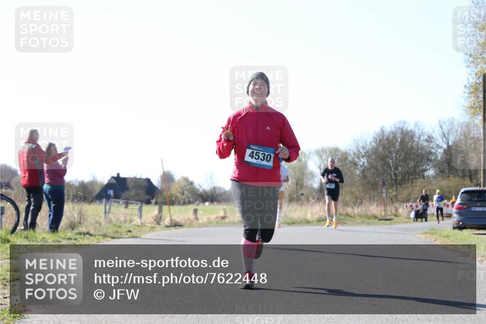 06.04.2025 - 44. Internationalen Wilhelmsburger Insellauf Jannik Wohlers http://msf.ph/oto/7622448 06.04.2025 10:21:26 Laufen 4530, 145, 31, 4921 meine-sportfotos.de