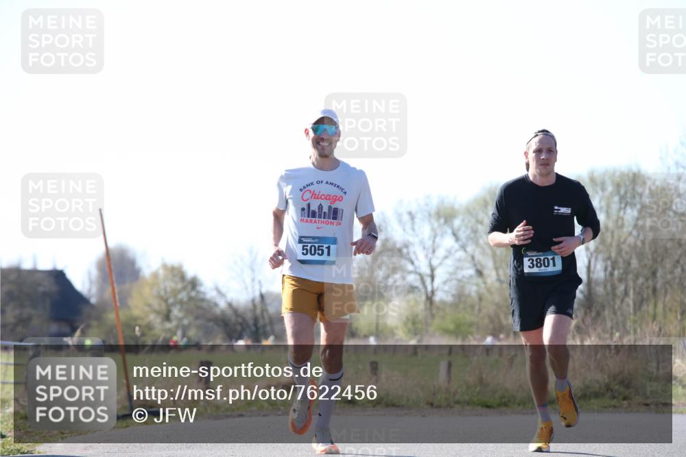 06.04.2025 - 44. Internationalen Wilhelmsburger Insellauf Jannik Wohlers http://msf.ph/oto/7622456 06.04.2025 10:21:30 Laufen 24, 5051, 3801 meine-sportfotos.de