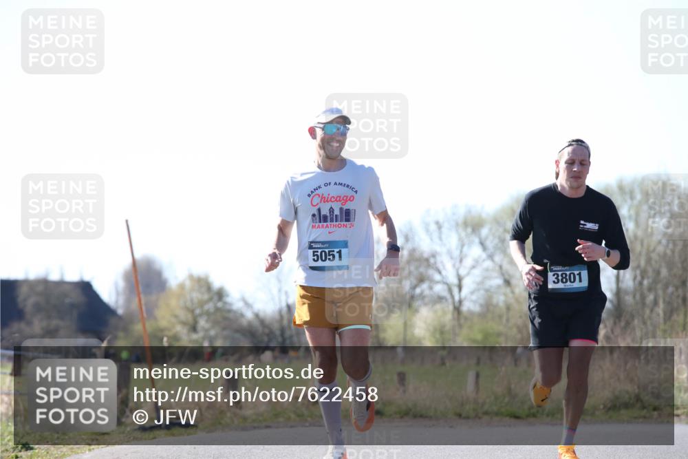 06.04.2025 - 44. Internationalen Wilhelmsburger Insellauf Jannik Wohlers http://msf.ph/oto/7622458 06.04.2025 10:21:30 Laufen 24, 5051, 3801 meine-sportfotos.de