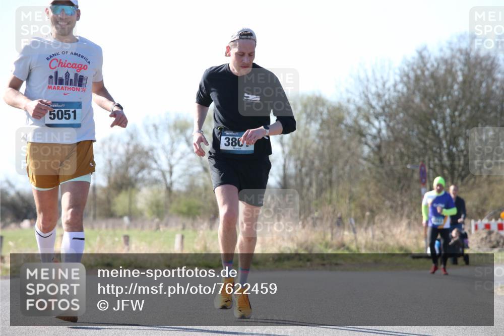 06.04.2025 - 44. Internationalen Wilhelmsburger Insellauf Jannik Wohlers http://msf.ph/oto/7622459 06.04.2025 10:21:31 Laufen 24, 5051, 3801 meine-sportfotos.de