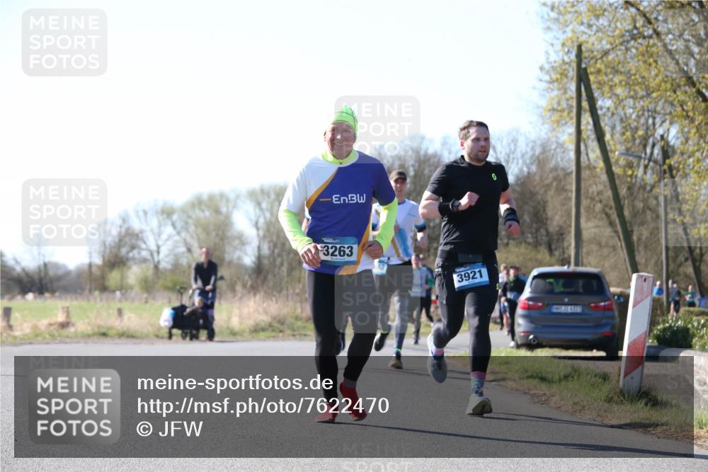 06.04.2025 - 44. Internationalen Wilhelmsburger Insellauf Jannik Wohlers http://msf.ph/oto/7622470 06.04.2025 10:21:43 Laufen 3263, 3921 meine-sportfotos.de