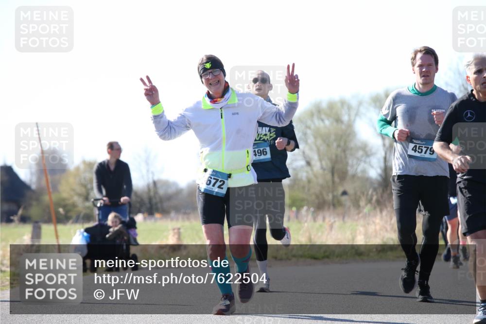06.04.2025 - 44. Internationalen Wilhelmsburger Insellauf Jannik Wohlers http://msf.ph/oto/7622504 06.04.2025 10:21:52 Laufen 672, 1496, 0, 4579 meine-sportfotos.de
