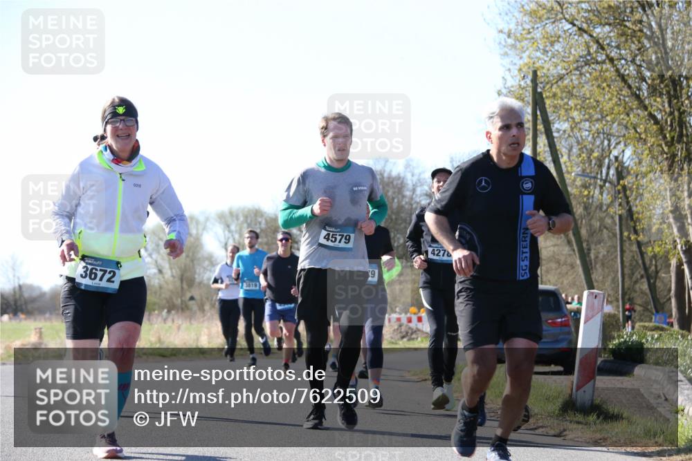 06.04.2025 - 44. Internationalen Wilhelmsburger Insellauf Jannik Wohlers http://msf.ph/oto/7622509 06.04.2025 10:21:53 Laufen 3672, 3819, 4579, 9, 4276 meine-sportfotos.de