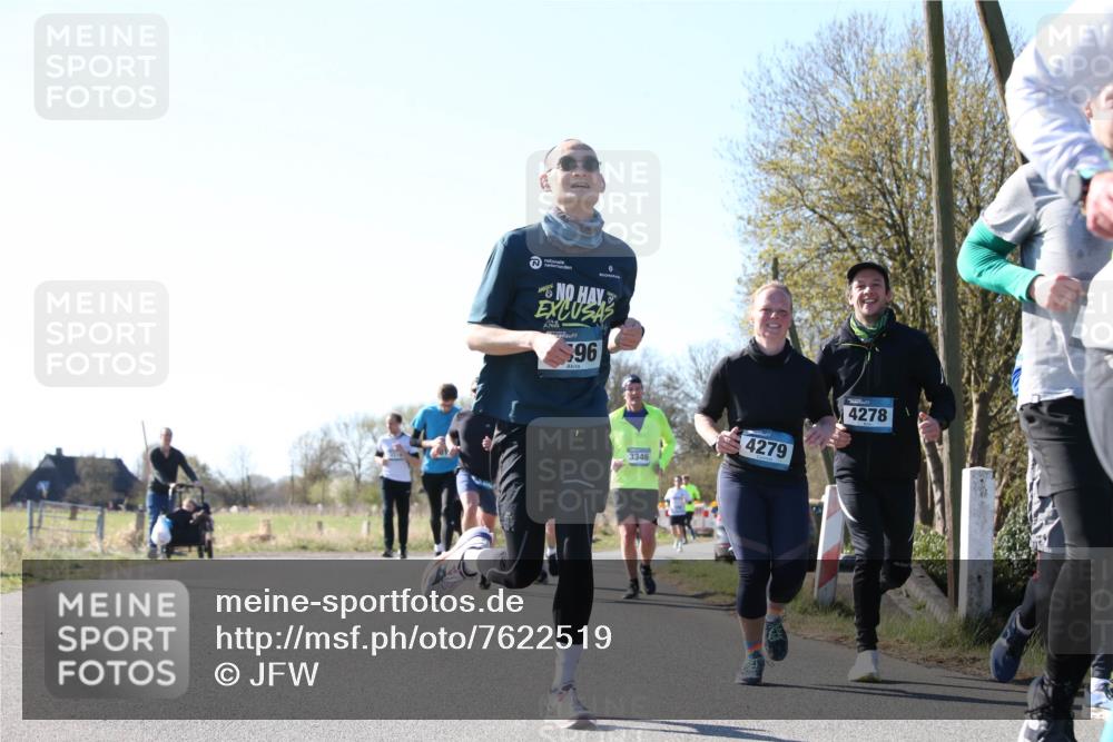 06.04.2025 - 44. Internationalen Wilhelmsburger Insellauf Jannik Wohlers http://msf.ph/oto/7622519 06.04.2025 10:21:56 Laufen 96, 3346, 4279, 4278 meine-sportfotos.de