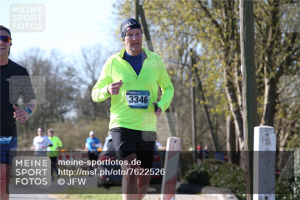 06.04.2025 - 44. Internationalen Wilhelmsburger Insellauf Jannik Wohlers http://msf.ph/oto/7622526 06.04.2025 10:21:58 Laufen 3346 meine-sportfotos.de