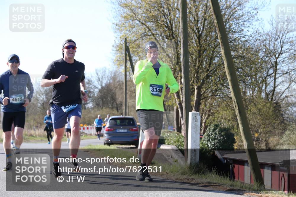06.04.2025 - 44. Internationalen Wilhelmsburger Insellauf Jannik Wohlers http://msf.ph/oto/7622531 06.04.2025 10:21:58 Laufen 4515, 4305, 3346 meine-sportfotos.de