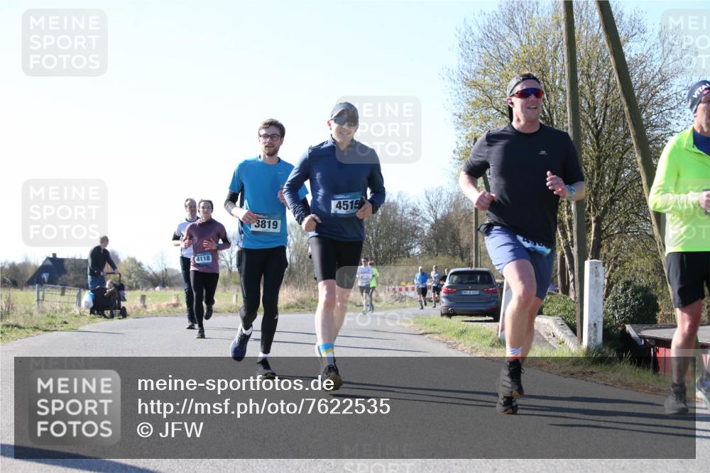 06.04.2025 - 44. Internationalen Wilhelmsburger Insellauf Jannik Wohlers http://msf.ph/oto/7622535 06.04.2025 10:21:59 Laufen 4118, 3819, 4515, 14323 meine-sportfotos.de