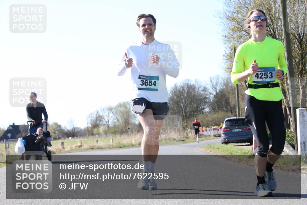 06.04.2025 - 44. Internationalen Wilhelmsburger Insellauf Jannik Wohlers http://msf.ph/oto/7622595 06.04.2025 10:22:19 Laufen 3654, 48, 31, 4925, 4253 meine-sportfotos.de