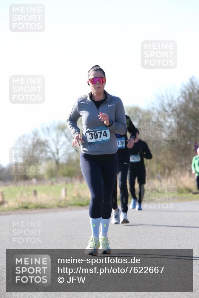 06.04.2025 - 44. Internationalen Wilhelmsburger Insellauf Jannik Wohlers http://msf.ph/oto/7622667 06.04.2025 10:22:57 Laufen 3974, 3472 meine-sportfotos.de