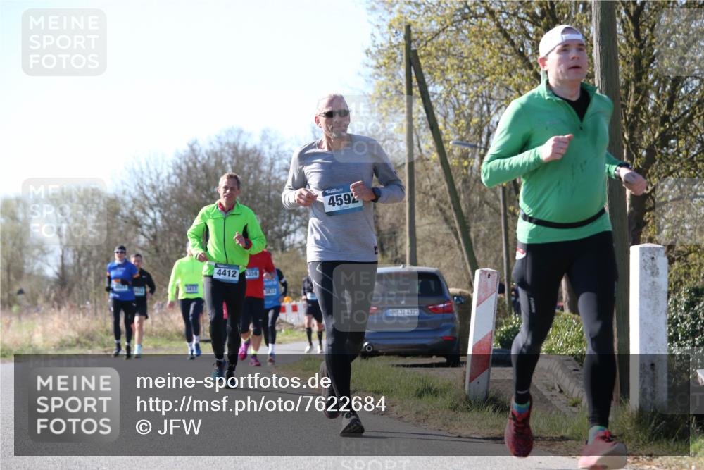 06.04.2025 - 44. Internationalen Wilhelmsburger Insellauf Jannik Wohlers http://msf.ph/oto/7622684 06.04.2025 10:23:08 Laufen 3417, 4412359, 3833, 459, 31, 4321 meine-sportfotos.de