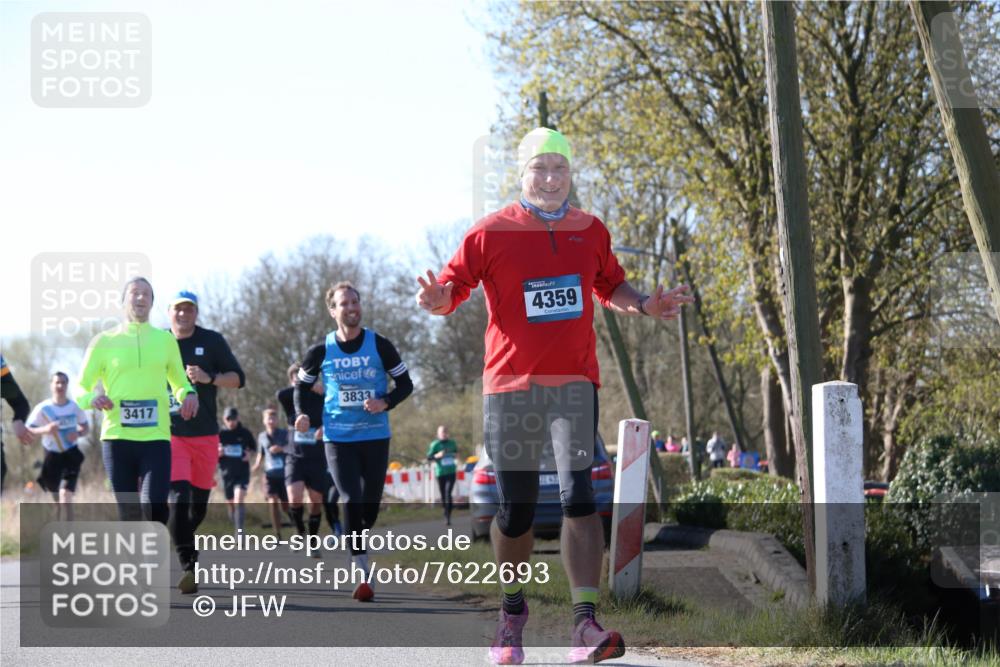 06.04.2025 - 44. Internationalen Wilhelmsburger Insellauf Jannik Wohlers http://msf.ph/oto/7622693 06.04.2025 10:23:14 Laufen 3417, 3833, 4359 meine-sportfotos.de