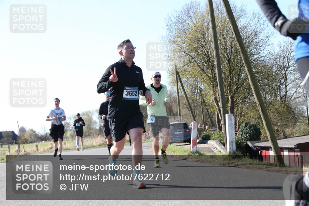 06.04.2025 - 44. Internationalen Wilhelmsburger Insellauf Jannik Wohlers http://msf.ph/oto/7622712 06.04.2025 10:23:19 Laufen 4577, 3652, 208, 31, 4323 meine-sportfotos.de
