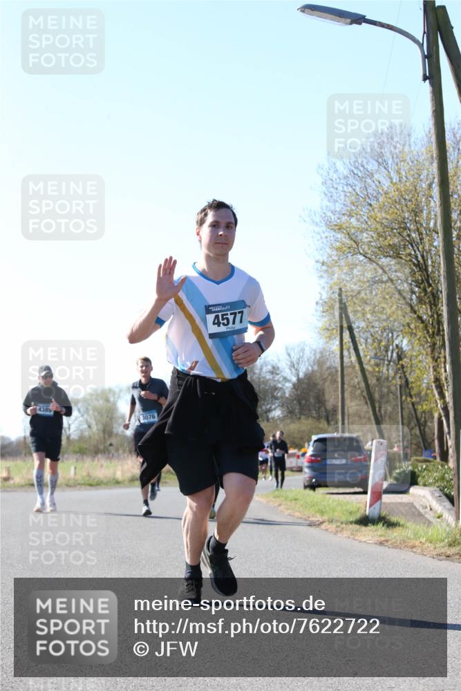 06.04.2025 - 44. Internationalen Wilhelmsburger Insellauf Jannik Wohlers http://msf.ph/oto/7622722 06.04.2025 10:23:23 Laufen 4385, 3076, 4577 meine-sportfotos.de