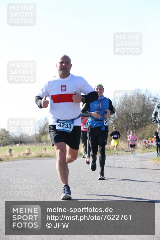 06.04.2025 - 44. Internationalen Wilhelmsburger Insellauf Jannik Wohlers http://msf.ph/oto/7622761 06.04.2025 10:23:40 Laufen 35, 4233, 44 meine-sportfotos.de