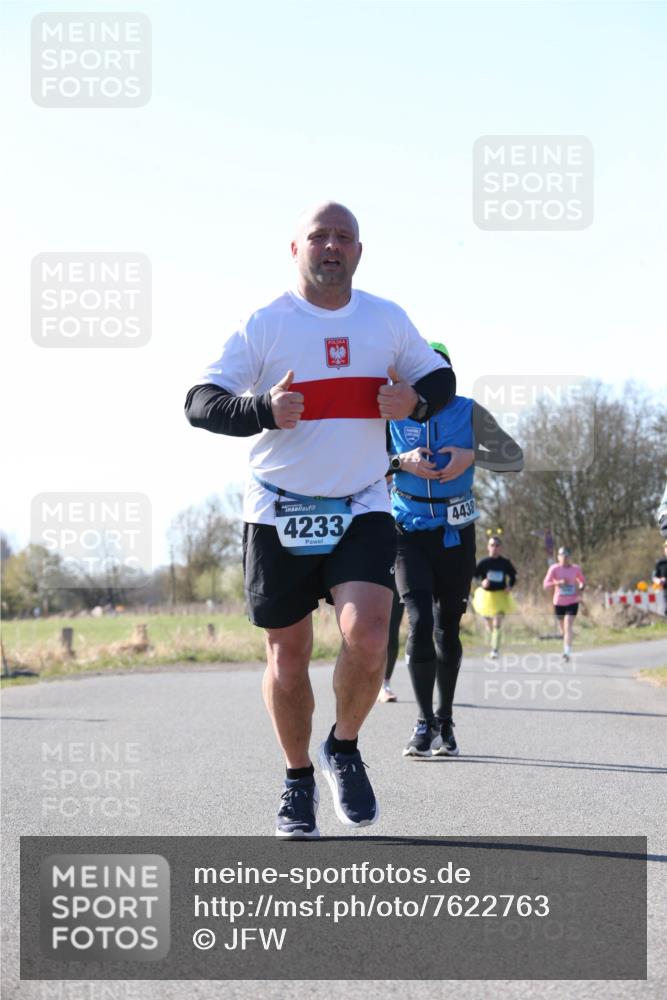 06.04.2025 - 44. Internationalen Wilhelmsburger Insellauf Jannik Wohlers http://msf.ph/oto/7622763 06.04.2025 10:23:40 Laufen 4233, 4438 meine-sportfotos.de