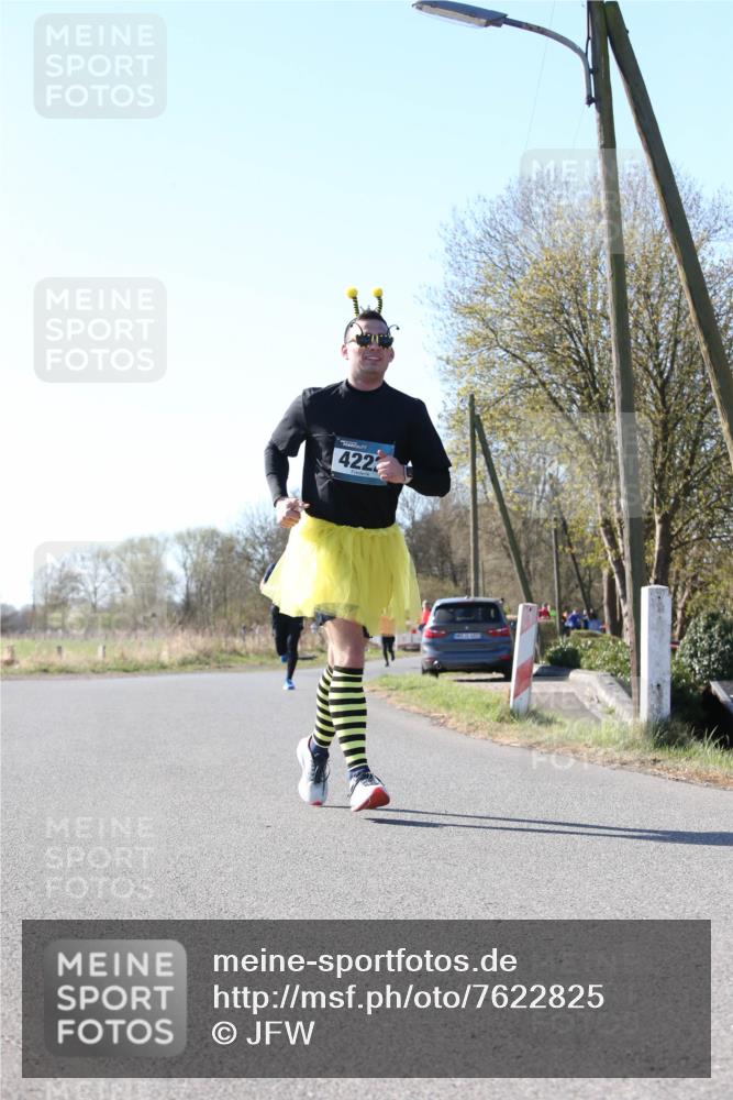 06.04.2025 - 44. Internationalen Wilhelmsburger Insellauf Jannik Wohlers http://msf.ph/oto/7622825 06.04.2025 10:23:52 Laufen 422 meine-sportfotos.de
