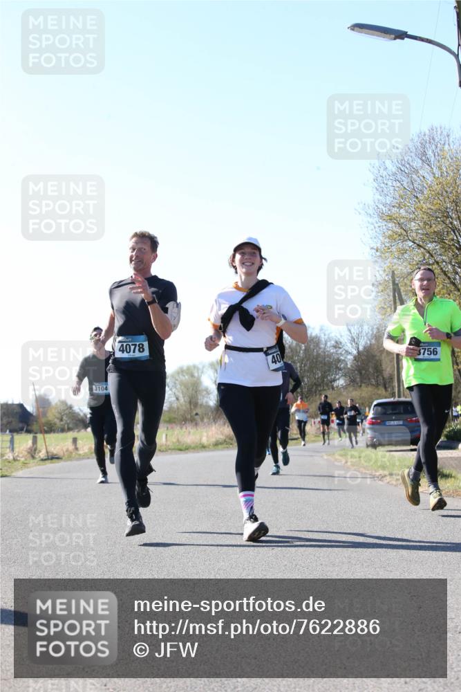 06.04.2025 - 44. Internationalen Wilhelmsburger Insellauf Jannik Wohlers http://msf.ph/oto/7622886 06.04.2025 10:24:19 Laufen 3104, 4078, 40, 3756 meine-sportfotos.de