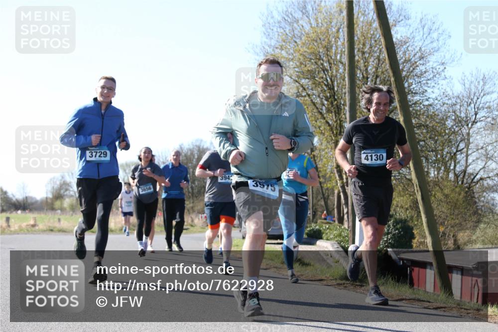 06.04.2025 - 44. Internationalen Wilhelmsburger Insellauf Jannik Wohlers http://msf.ph/oto/7622928 06.04.2025 10:24:39 Laufen 3729, 3656, 394, 3975, 4130 meine-sportfotos.de
