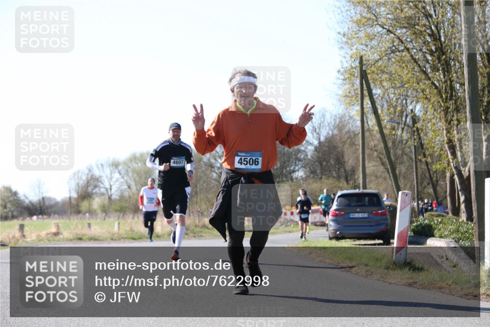 06.04.2025 - 44. Internationalen Wilhelmsburger Insellauf Jannik Wohlers http://msf.ph/oto/7622998 06.04.2025 10:25:18 Laufen 4607, 4506 meine-sportfotos.de