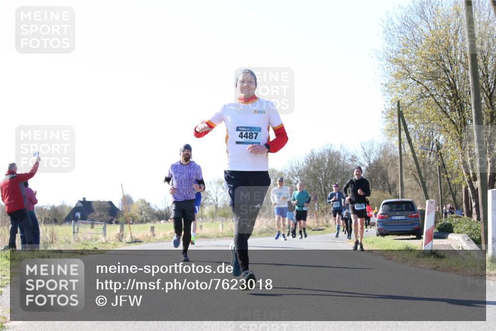06.04.2025 - 44. Internationalen Wilhelmsburger Insellauf Jannik Wohlers http://msf.ph/oto/7623018 06.04.2025 10:25:28 Laufen 4487, 4502, 31, 4323 meine-sportfotos.de