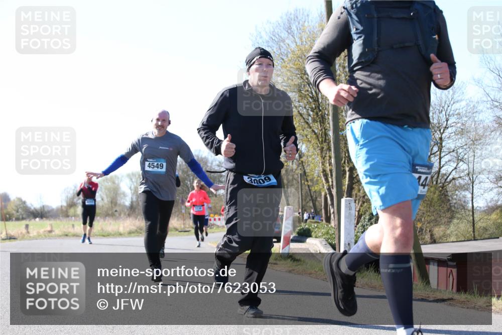 06.04.2025 - 44. Internationalen Wilhelmsburger Insellauf Jannik Wohlers http://msf.ph/oto/7623053 06.04.2025 10:25:38 Laufen 4549, 3009, 144 meine-sportfotos.de