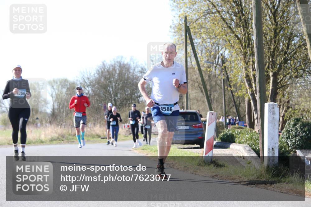 06.04.2025 - 44. Internationalen Wilhelmsburger Insellauf Jannik Wohlers http://msf.ph/oto/7623077 06.04.2025 10:25:45 Laufen 366, 4586, 31, 4323 meine-sportfotos.de