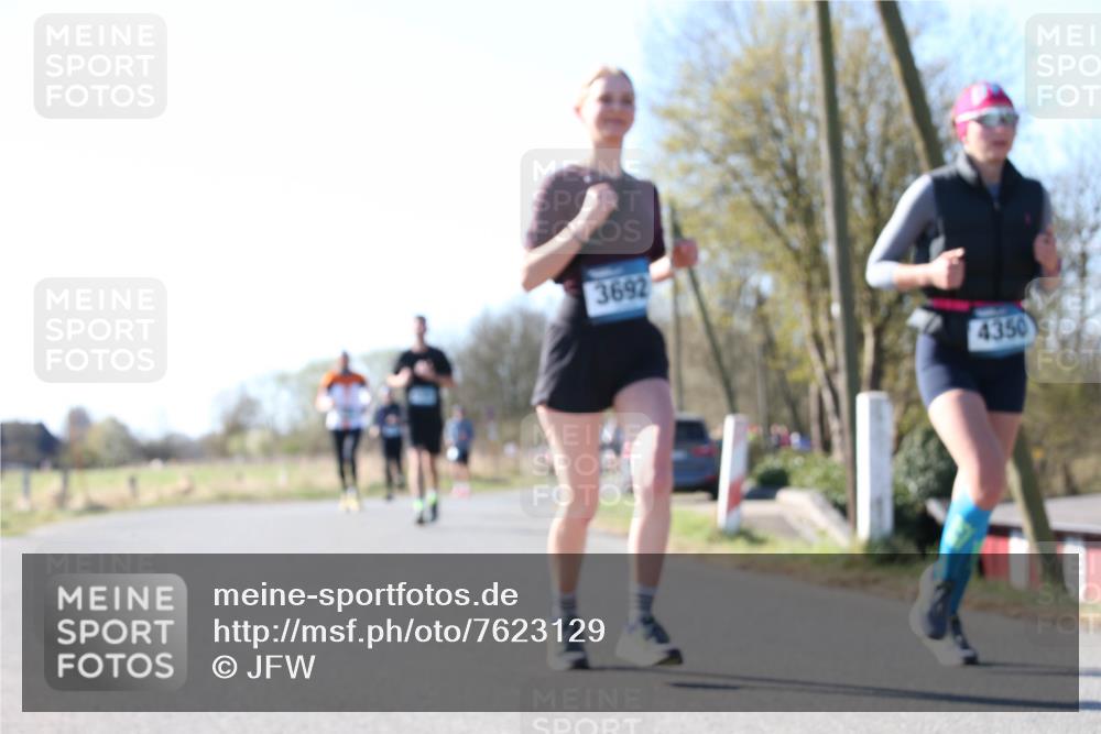 06.04.2025 - 44. Internationalen Wilhelmsburger Insellauf Jannik Wohlers http://msf.ph/oto/7623129 06.04.2025 10:26:03 Laufen 3692, 4350 meine-sportfotos.de