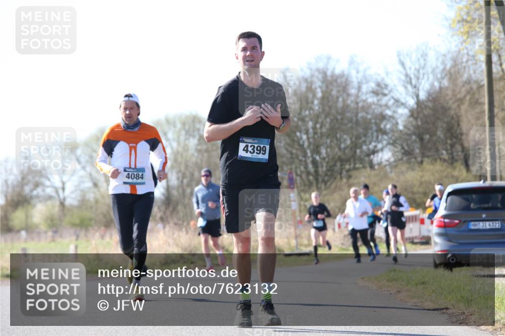 06.04.2025 - 44. Internationalen Wilhelmsburger Insellauf Jannik Wohlers http://msf.ph/oto/7623132 06.04.2025 10:26:04 Laufen 4084, 4399, 31, 4321 meine-sportfotos.de
